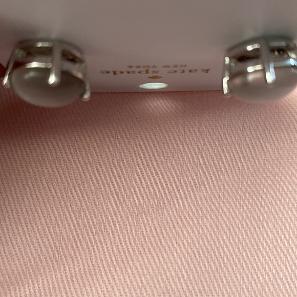♠️ Kate Spade gumdrop earrings NWT - Picture 6 of 7